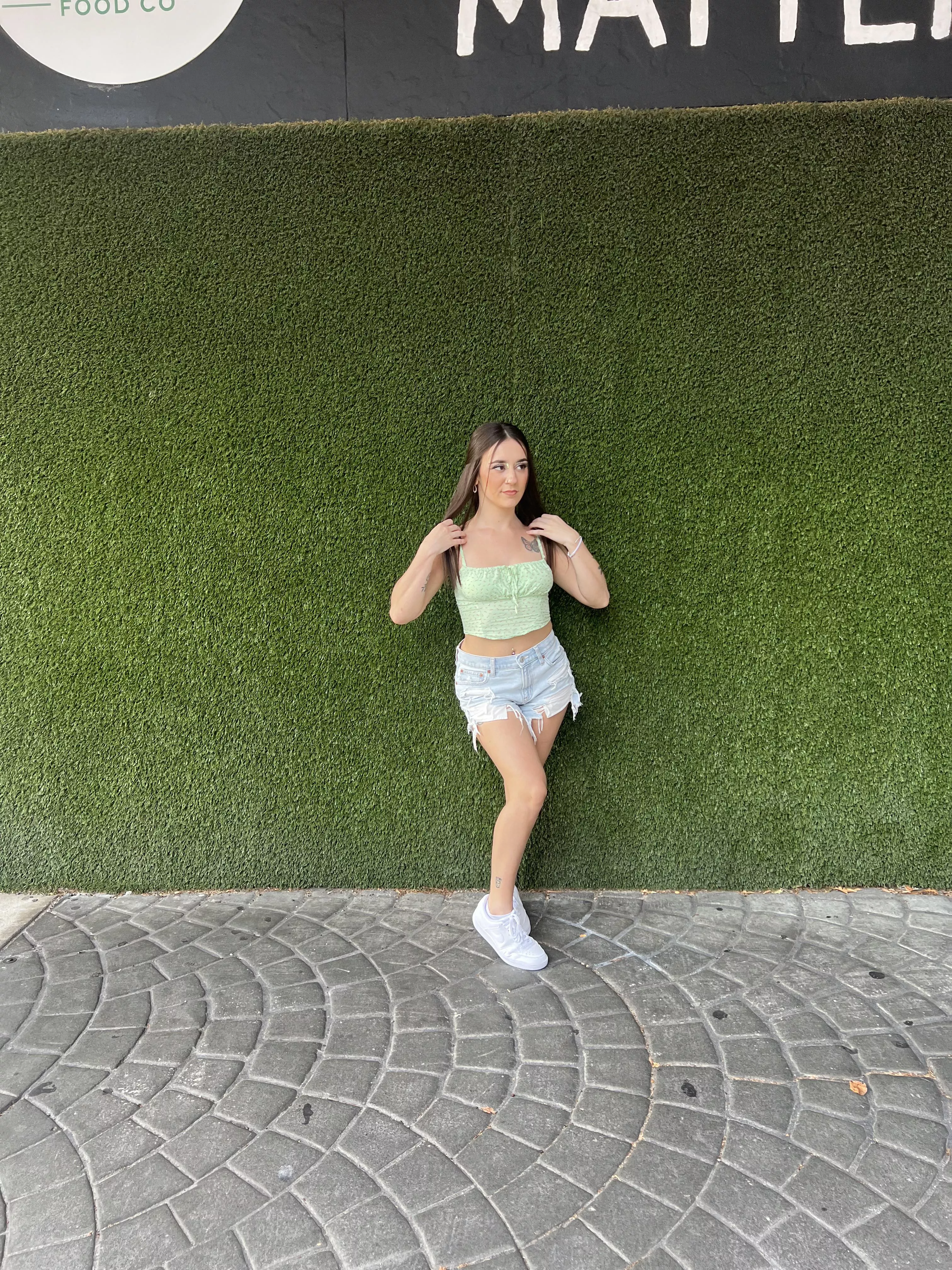 You’re a gooning, money dispensing loser.