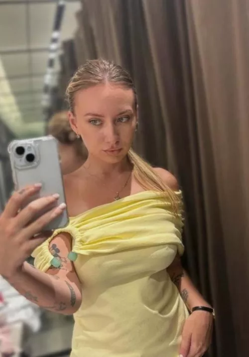 You're mine to tease, there's no escape from my charm. snap: emmatdkp