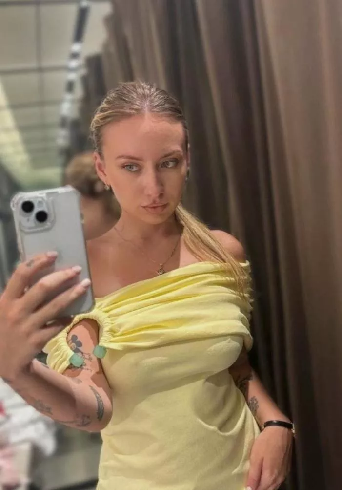 You're mine to tease, there's no escape from my charm. snap: emmatdkp