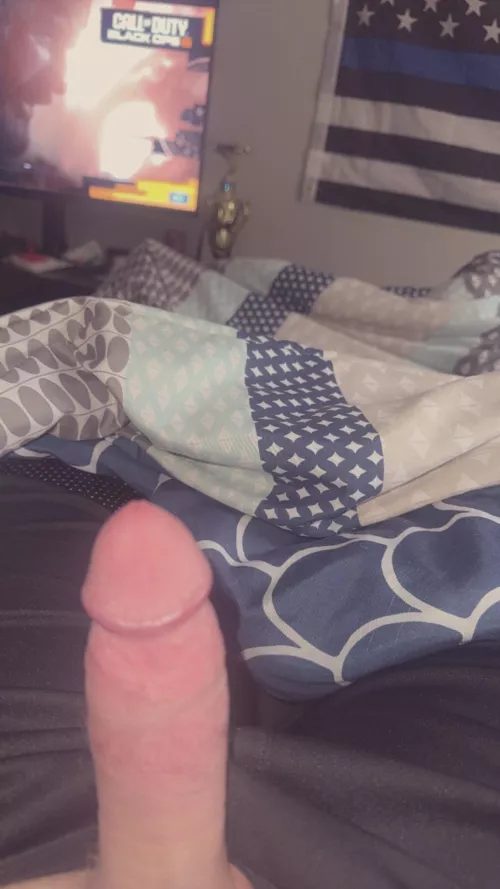 18 [M4F] only 4-5 mins from downtown Louisville!! I can host, I don't mind