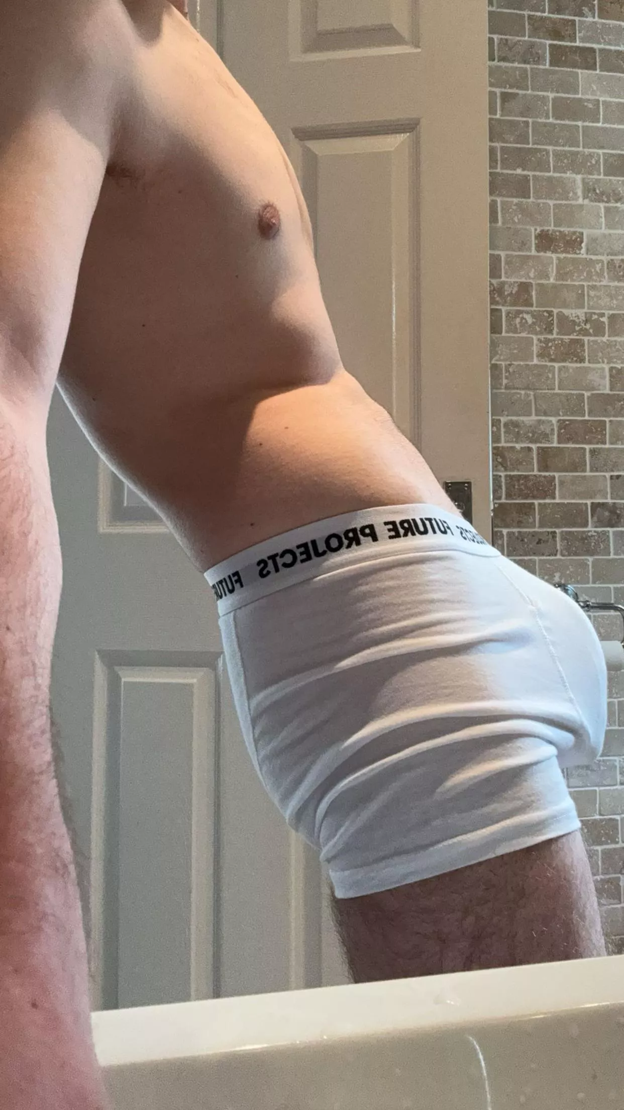 (18) touch me please