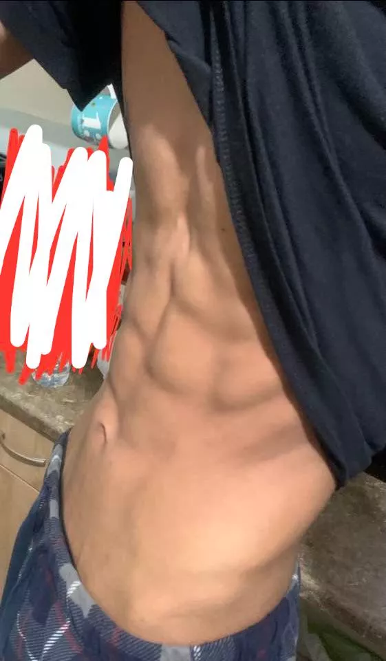 [18] youd never guess i was hiding 8 inches being this lean