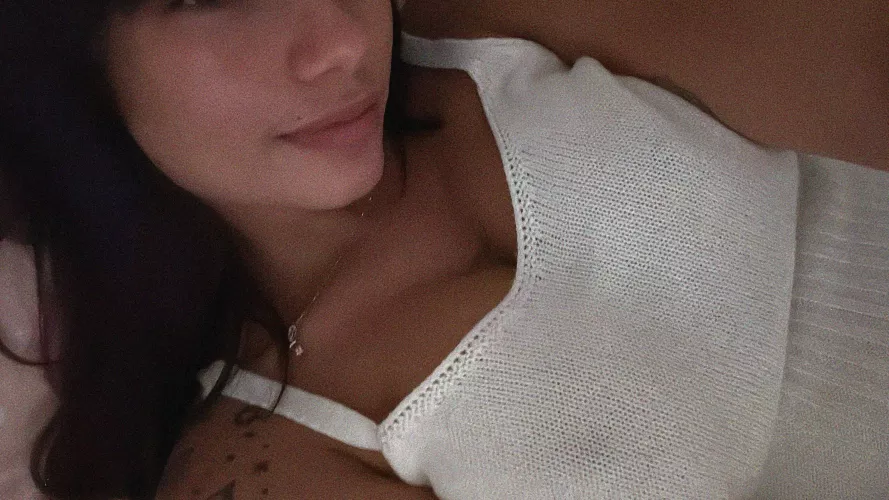 19[F4M] Kinda bored, Care to join me for a little fun?