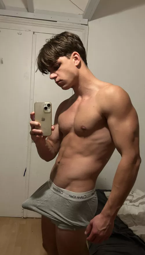 (20)Wanna sniff my used undies?