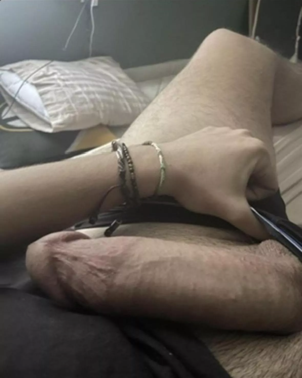 21 from SoCal throbbing waiting to be used