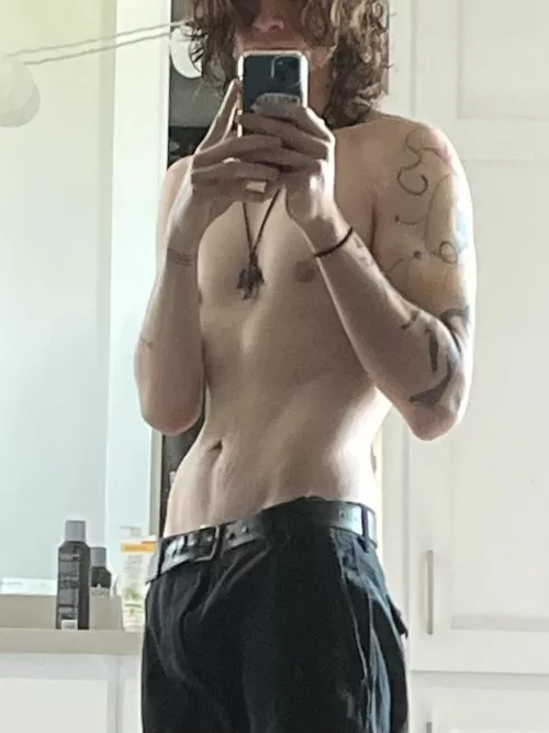 22 M4F other pics on profile (you won’t be disappointed;))