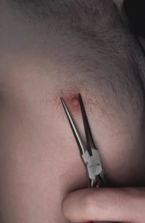 27 [M4M] How hard would you squeeze? 