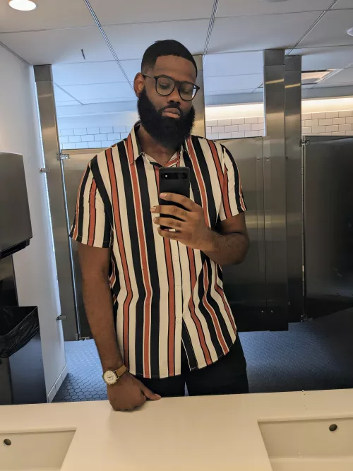 30(M4F) Bridgeport. Looking for clean casual fun. 