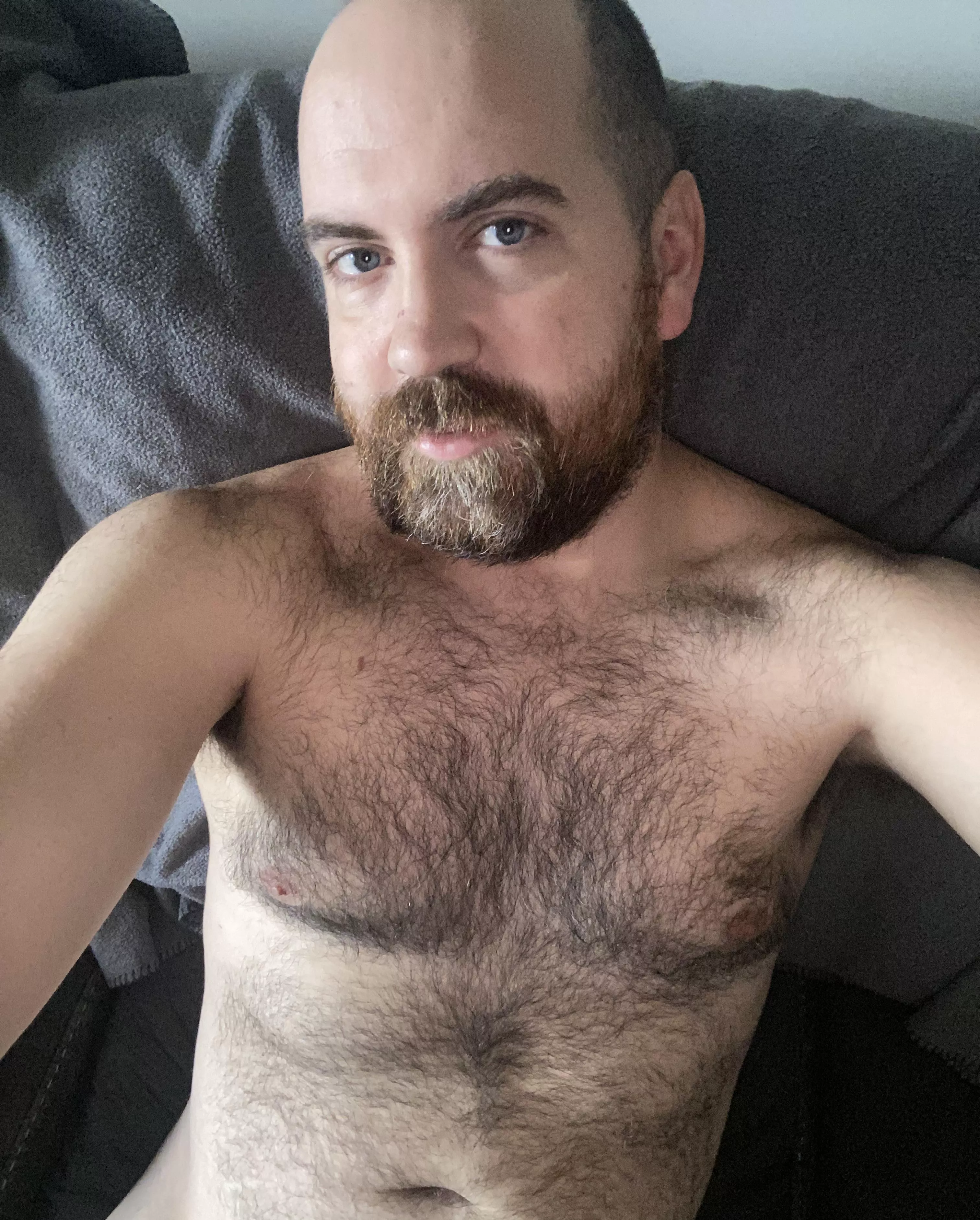 31 M4MF Merrimack Valley - Professional & kind young man looking to give oral pleasure.  