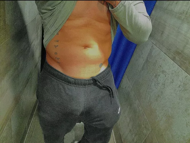 34 Denver - Looking for an ongoing buddy 