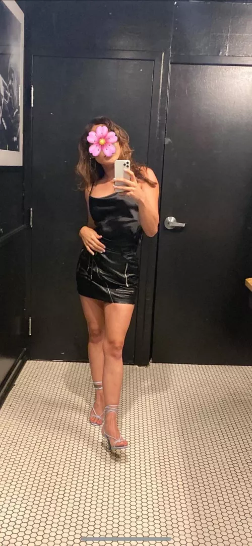 [34/27] [MF4F] [RICHMOND]- Looking for a 3rd to surprise my bf 