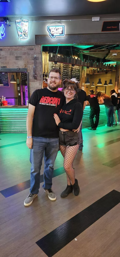 36 m 26 f. In billings oct 11th and 12th with a private hottub. Couples and females only 