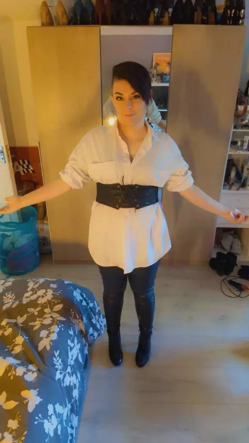 37 [S4S] Has car - Looking to meet other feminine souls, friendship maybe more :3