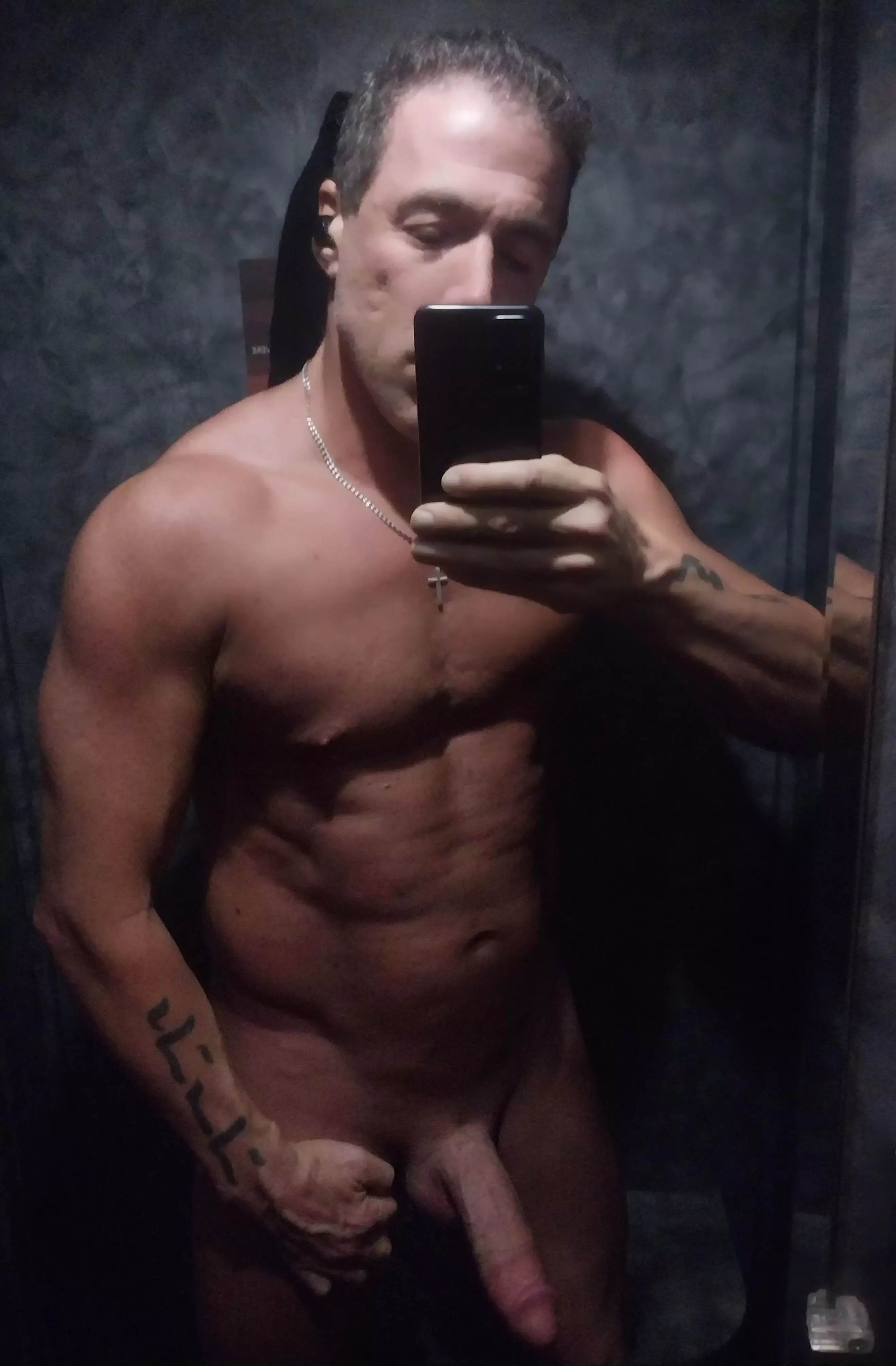 [46], 6', 191 lbs. Today is my 46th birthday. I'm feeling good about how I'm holding up. 