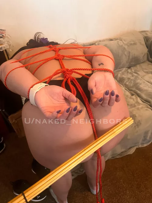 A friend showed us this tie and then handed something to Mr NN