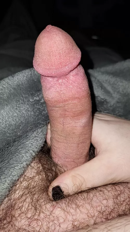 Age 25 m. started to have this kink about having a hand down your pants and can't find a good view of it. Anyone help me with this. Dm me