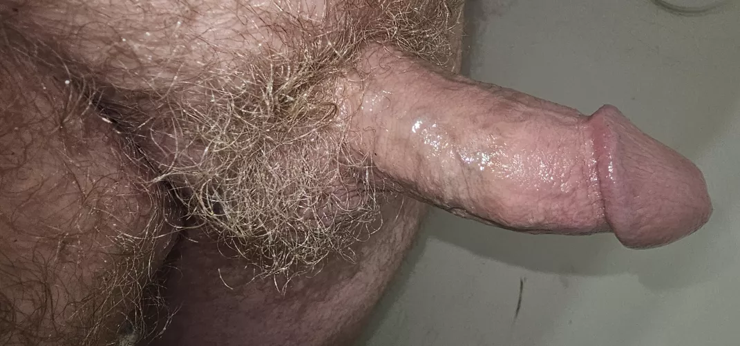 Age 38 hairy and lubed 