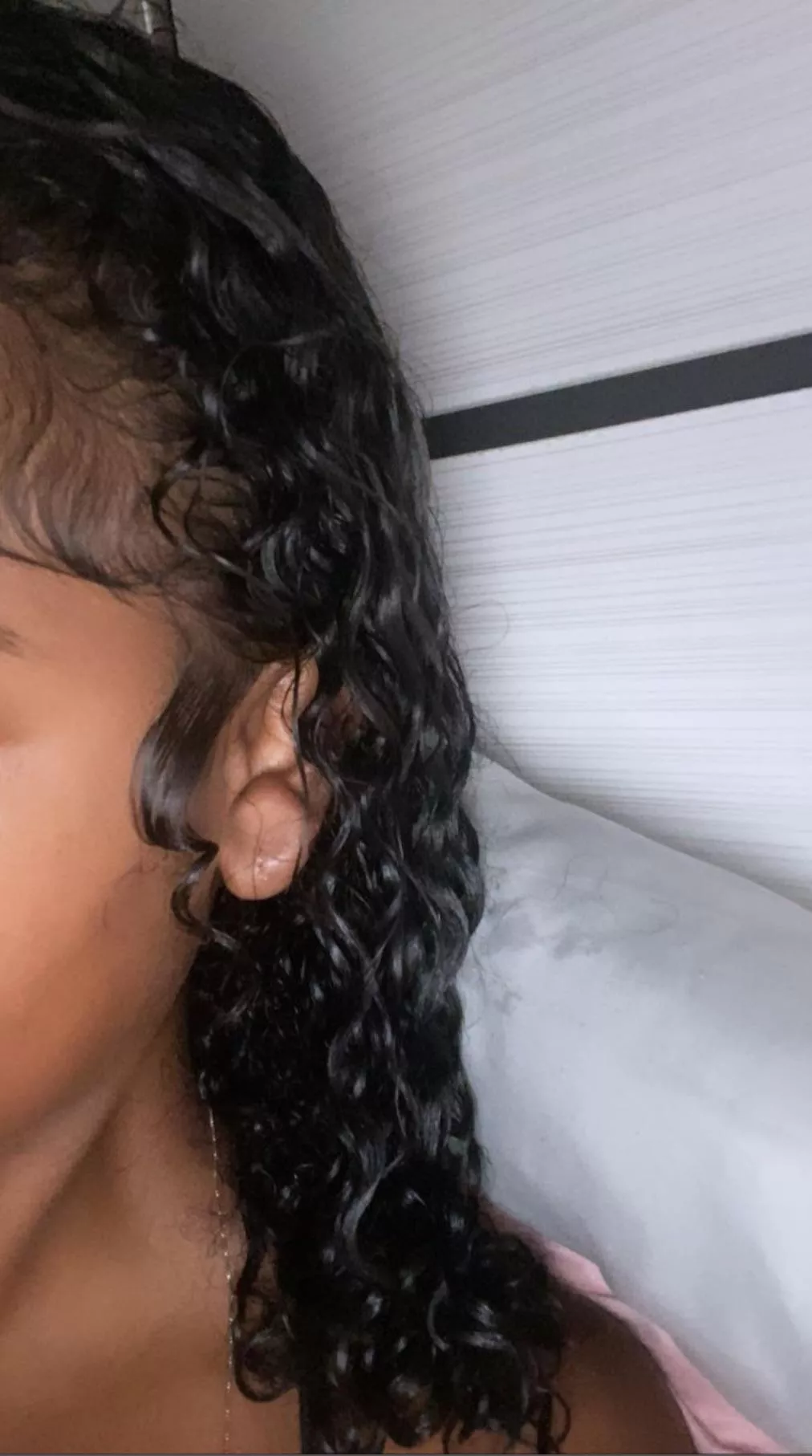 ANY UK based SUBS/PAYPIGS ? 