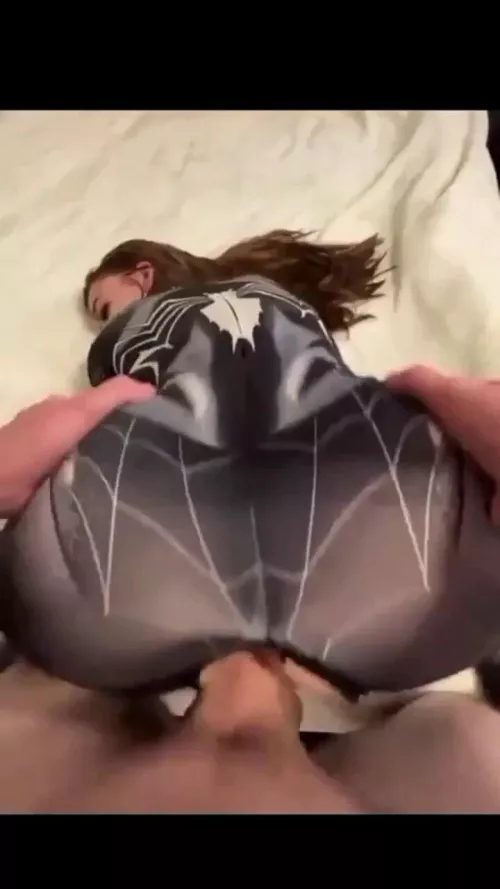 Anyone got sophie rains full spiderman vid?