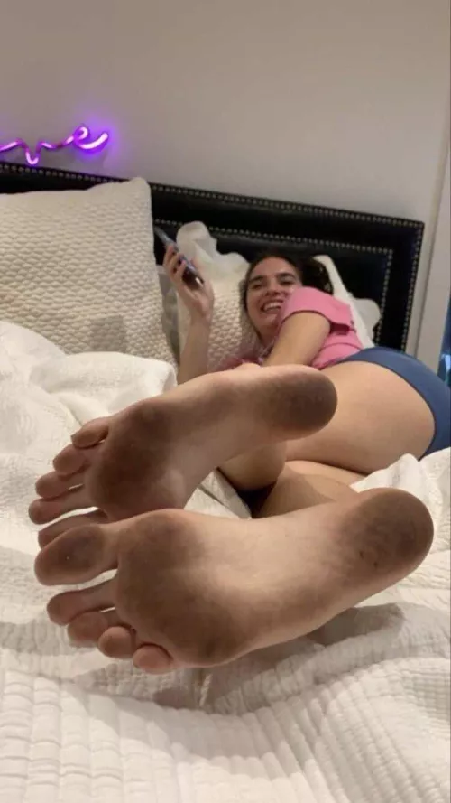 Anyone love nats sexy feet