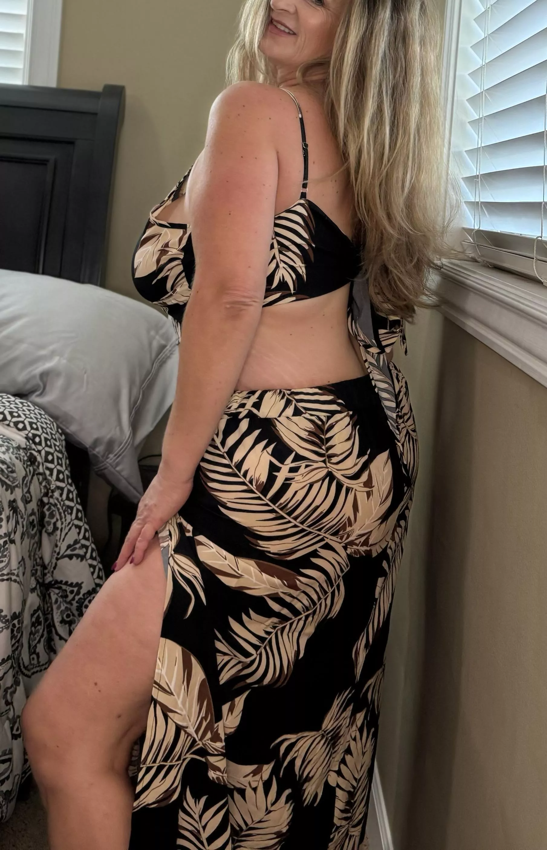 Are you cumming in or on my mom bod