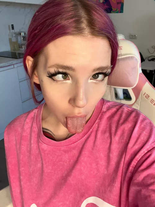 Are you into Ahegao from girls with big eyes