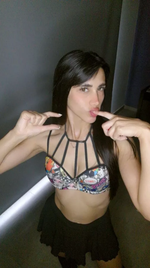 Are you over 7 inches? Or smaller?	