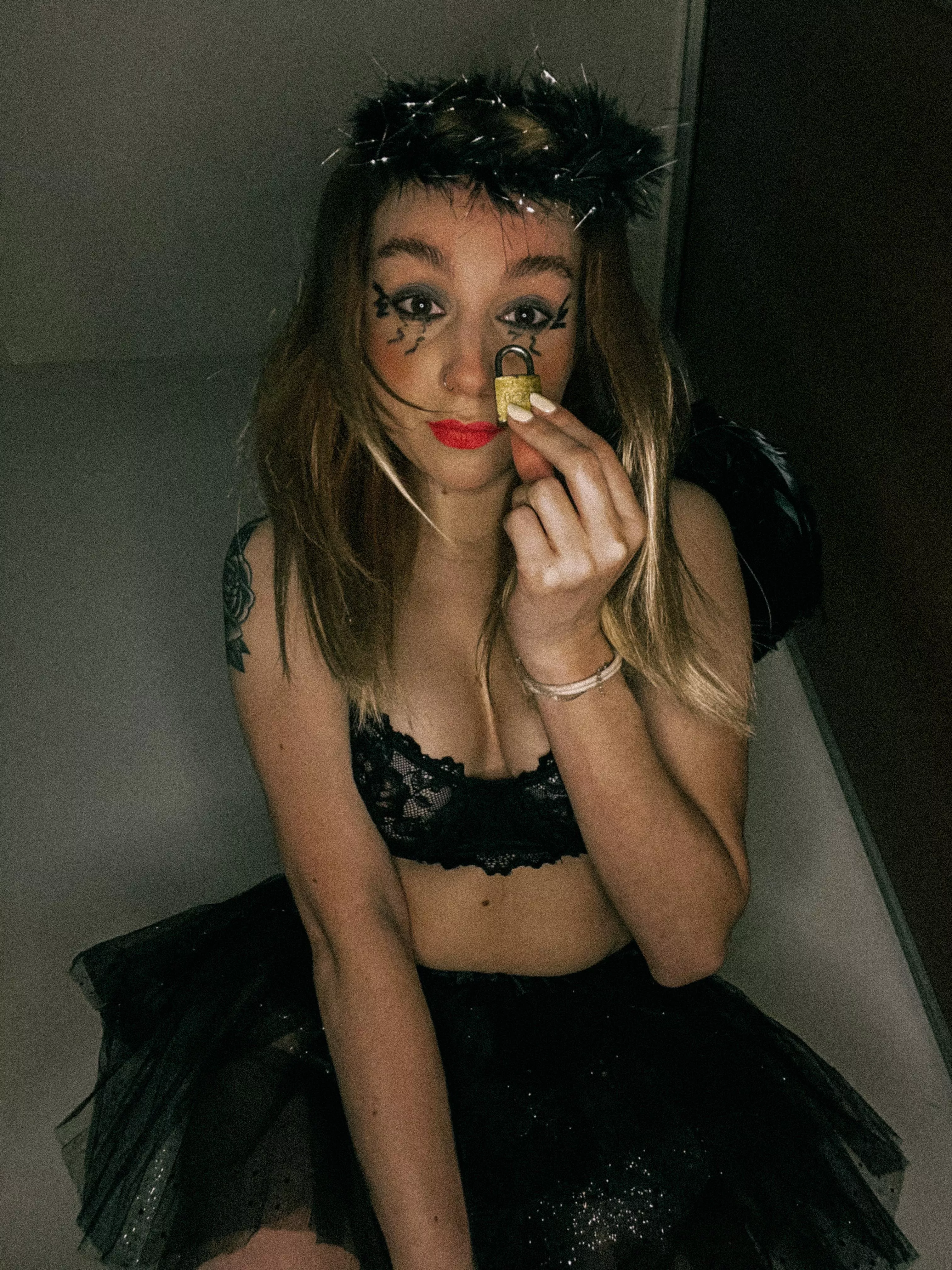 At this Halloween party, if we meet, would you agree to lock yourself in my cage?