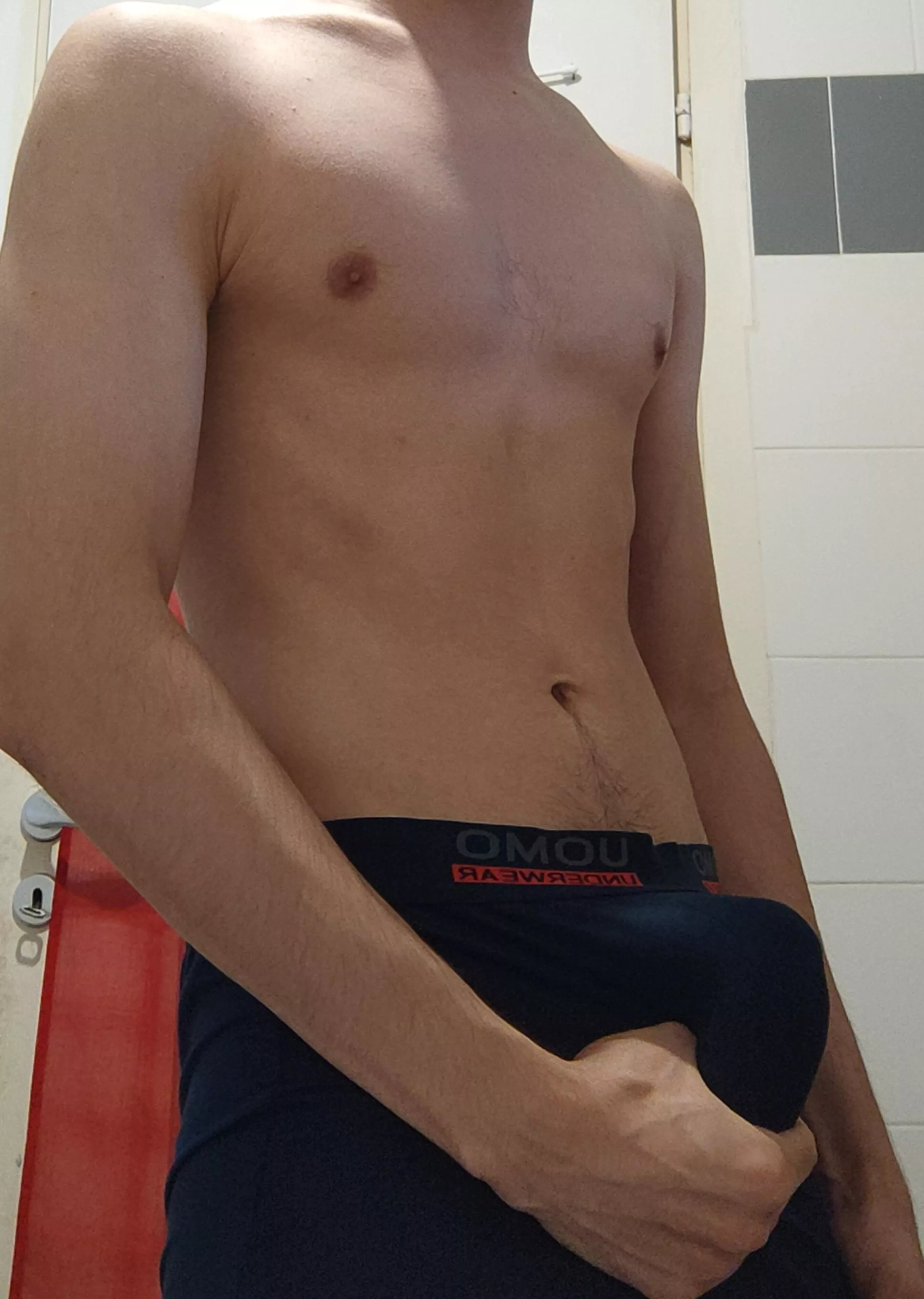 Attivo arabo per sissy/femboy a milano