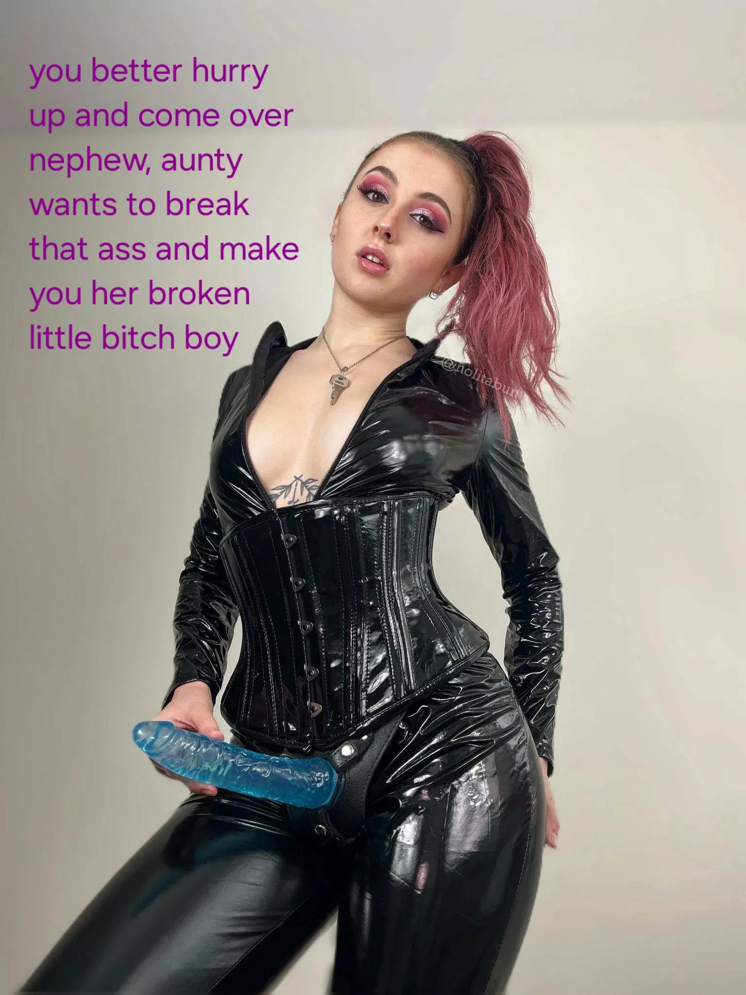 aunty wants a new anal slut for herself