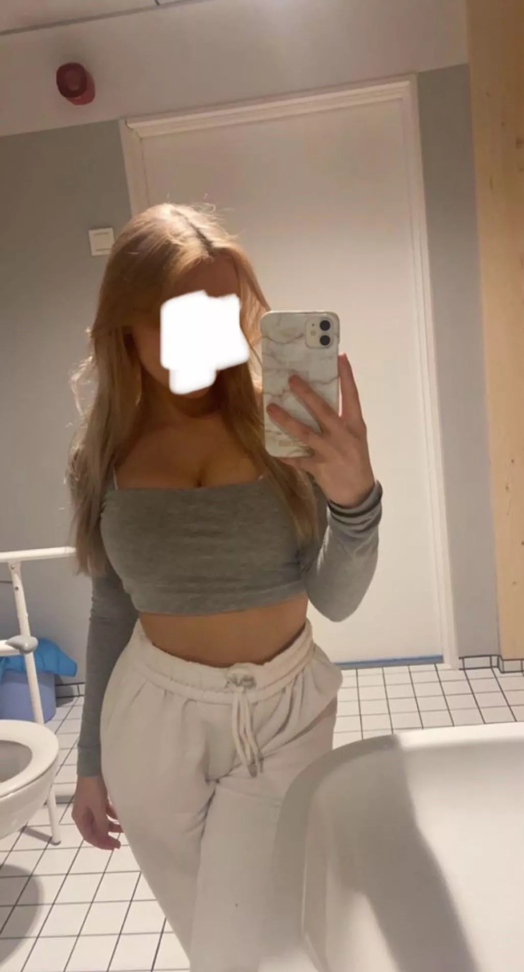 Baddie in sweatpants