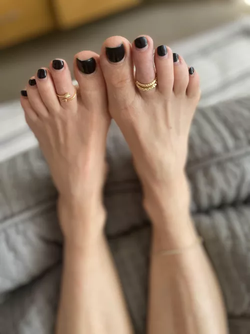 Black Toes🖤🖤