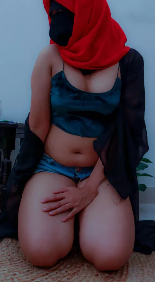 can we talk about how muslim girls are portrayed in the media