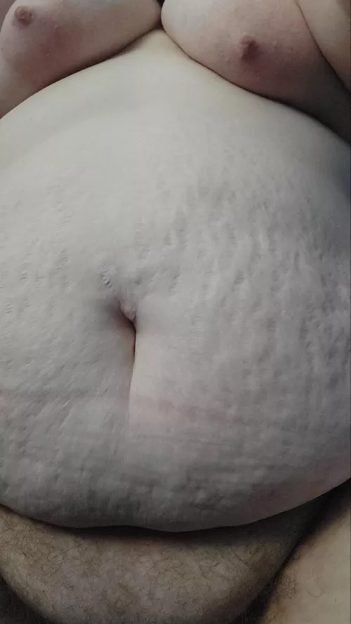 Count Mommy’s stretch marks as you stretch Mommy out