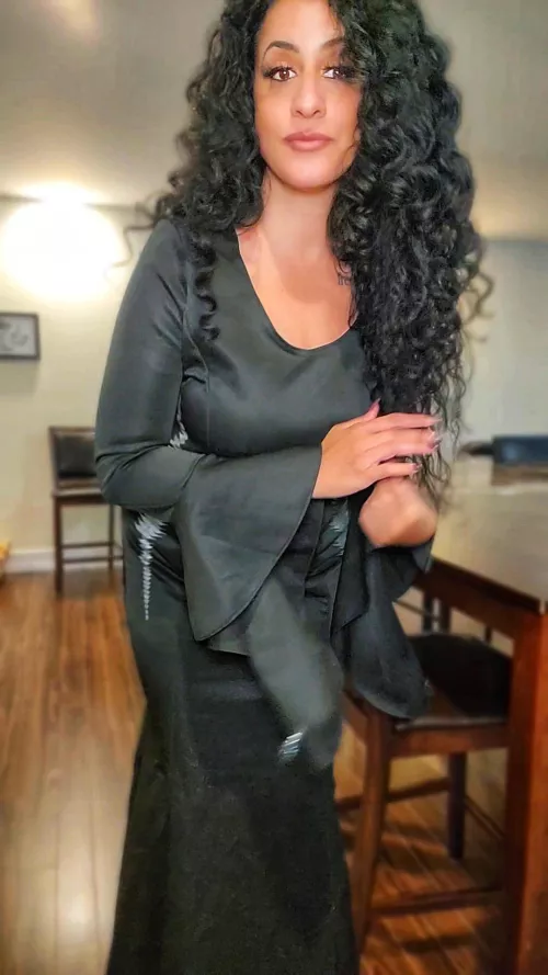 Curly Hair Morticia 
