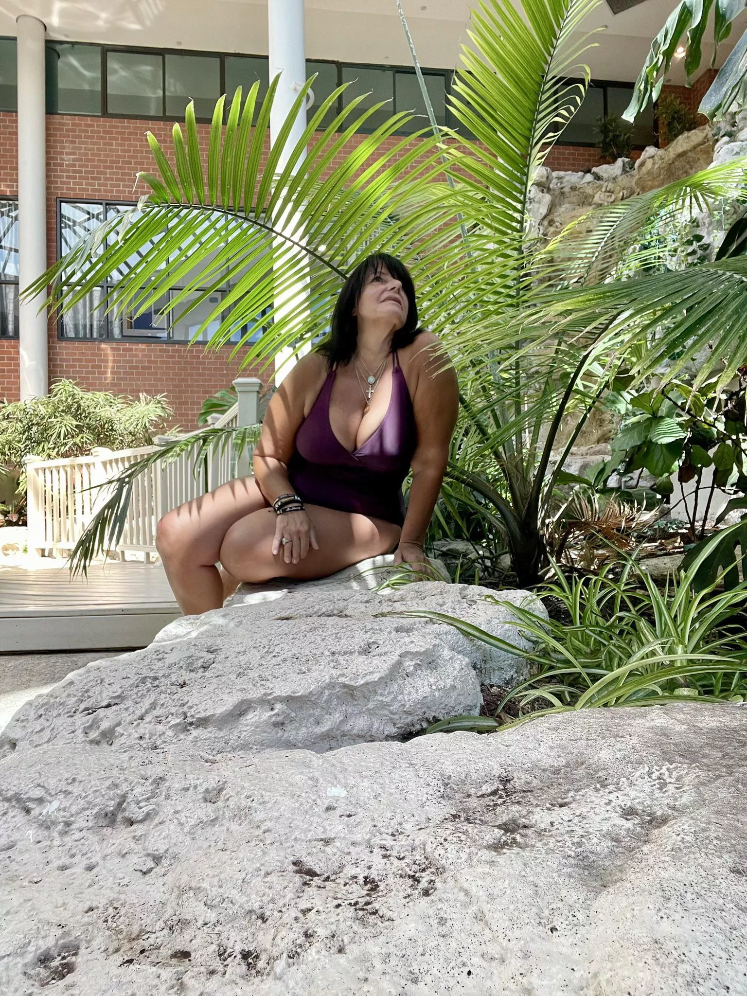 Curves and thickness