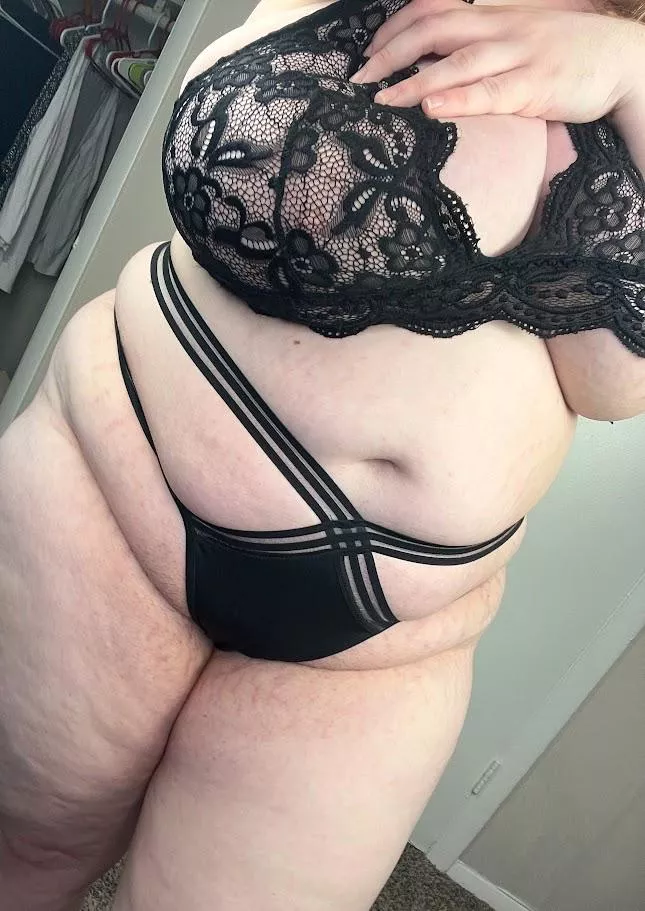 Curves ready to be gobbled up