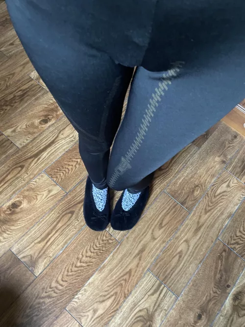 do u want to smell my fuzzy slippers? 