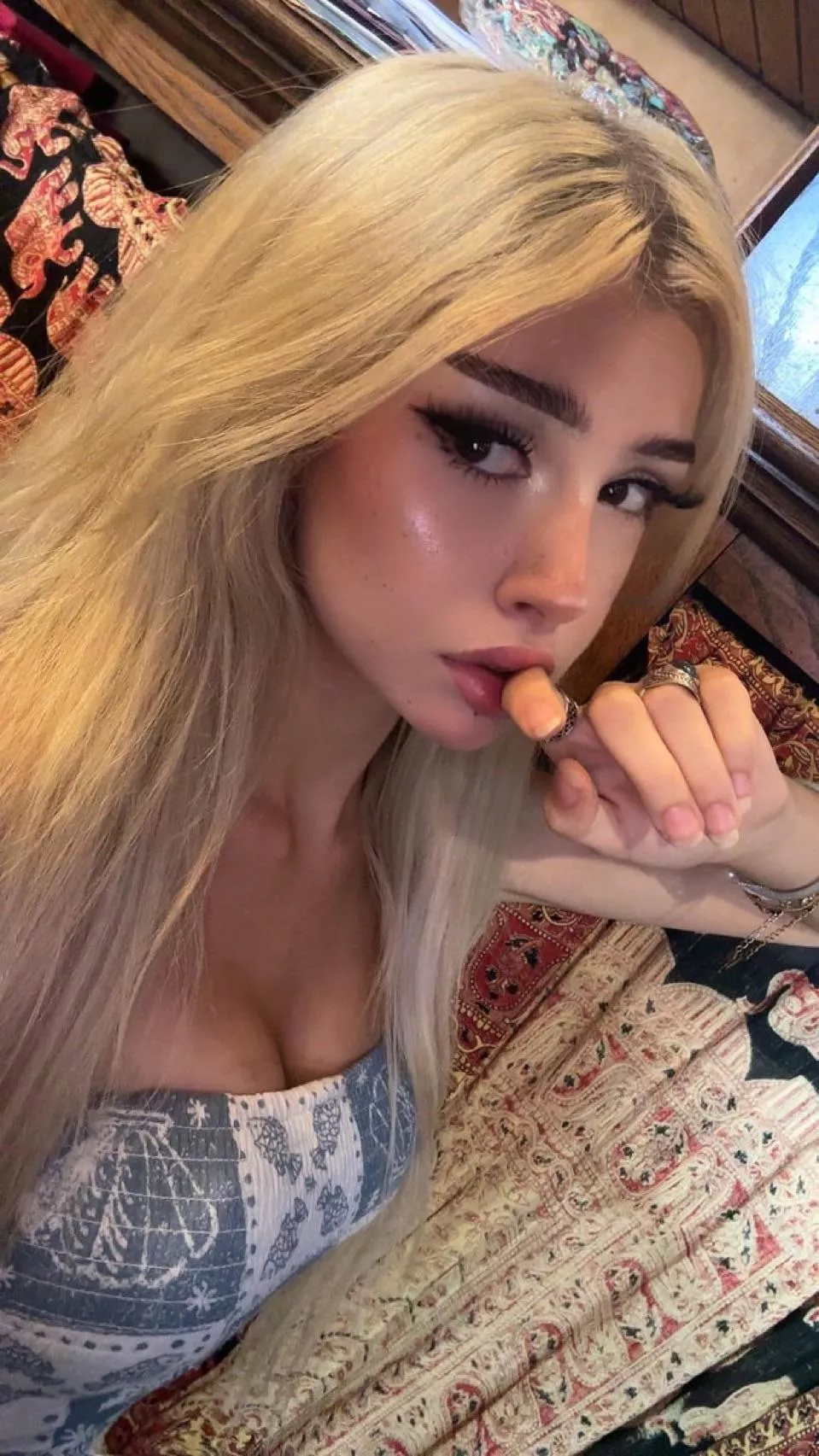 Do you like blondes?