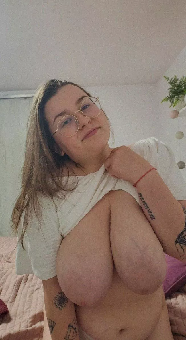 do you think they’re big enough for my age? F20