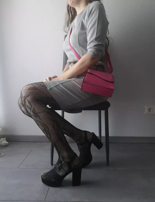 Do you want to go for a date with me? 😎