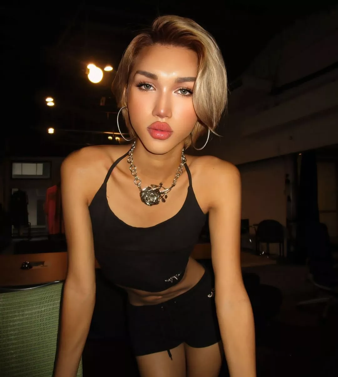 Do you want to watch Netflix with me?