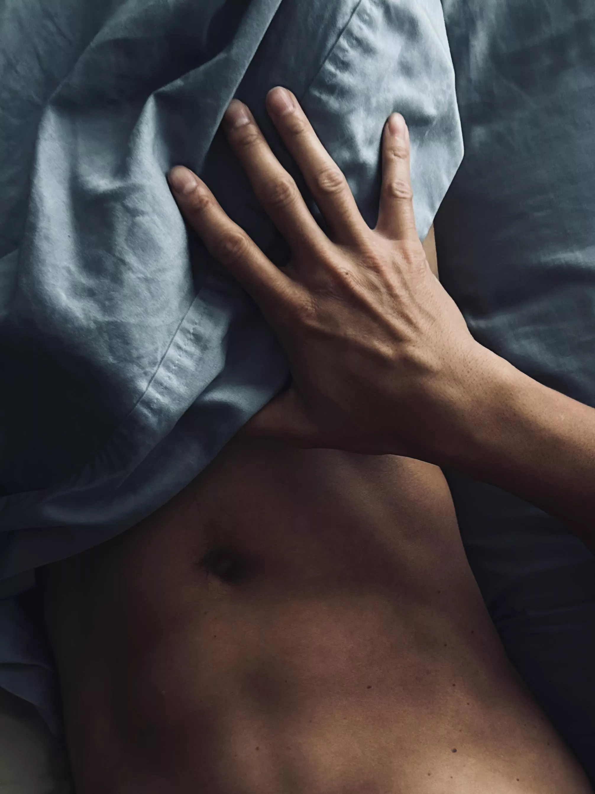 Does my hand fit in here?