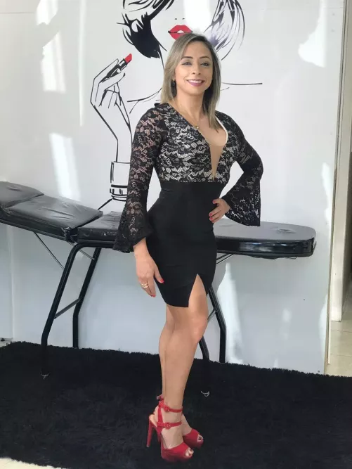 everything you need in one milf body