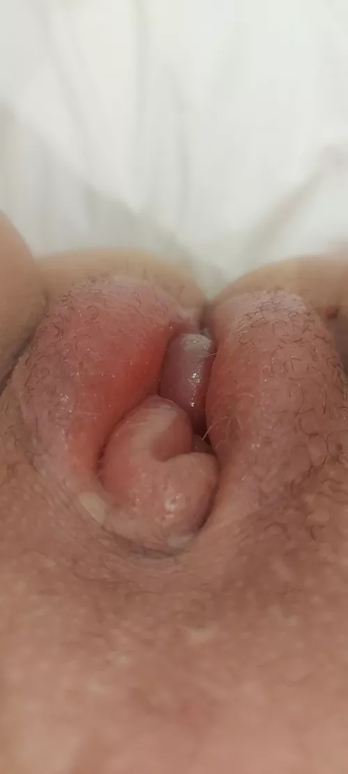 [f] It's been a while now. Made up for it with an hour long pump and loving the results 🥰🥰