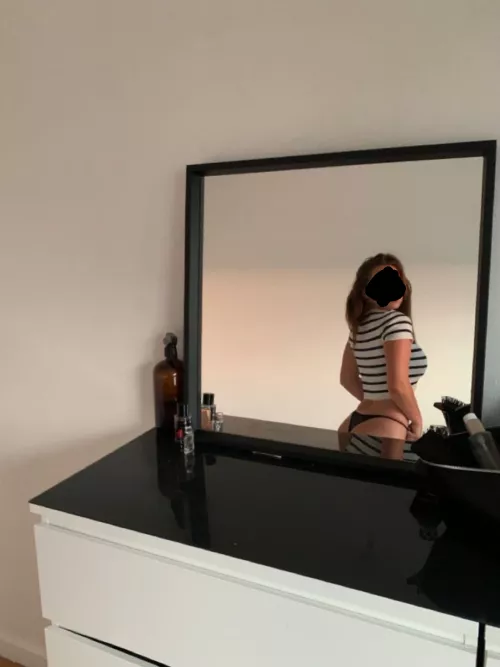 F28. Wanna tame and fuck a married before her hubby?