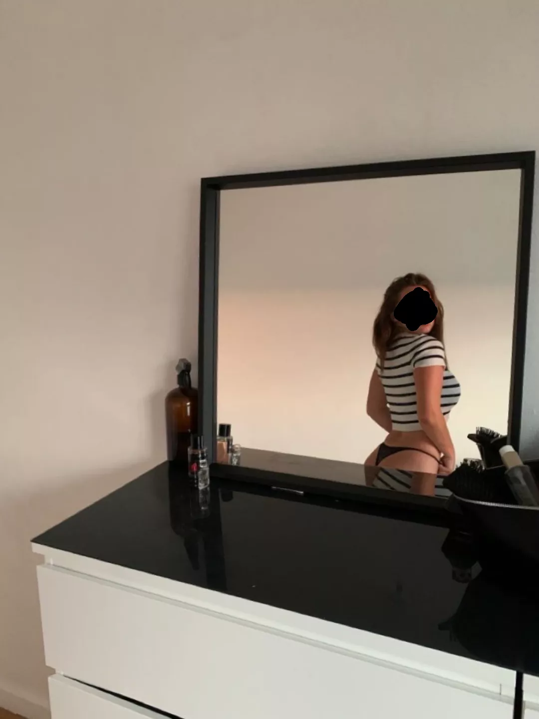 F28. Wanna tame and fuck a married before her hubby?