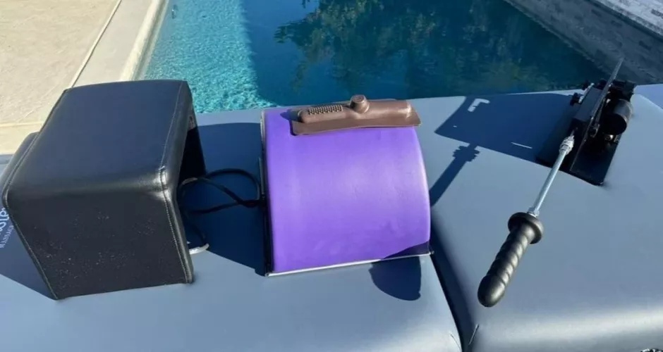 Female or Couple only