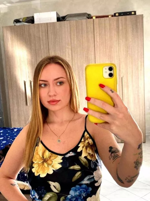 Give me an upvote and say “hi” on Snap: saandmitchell