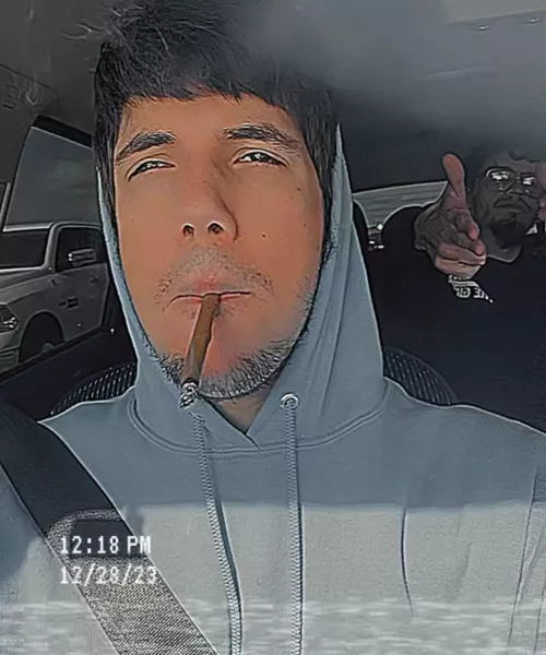 Gonna be 25 on the 25th couples and females hmu trying to do something for my birthday 